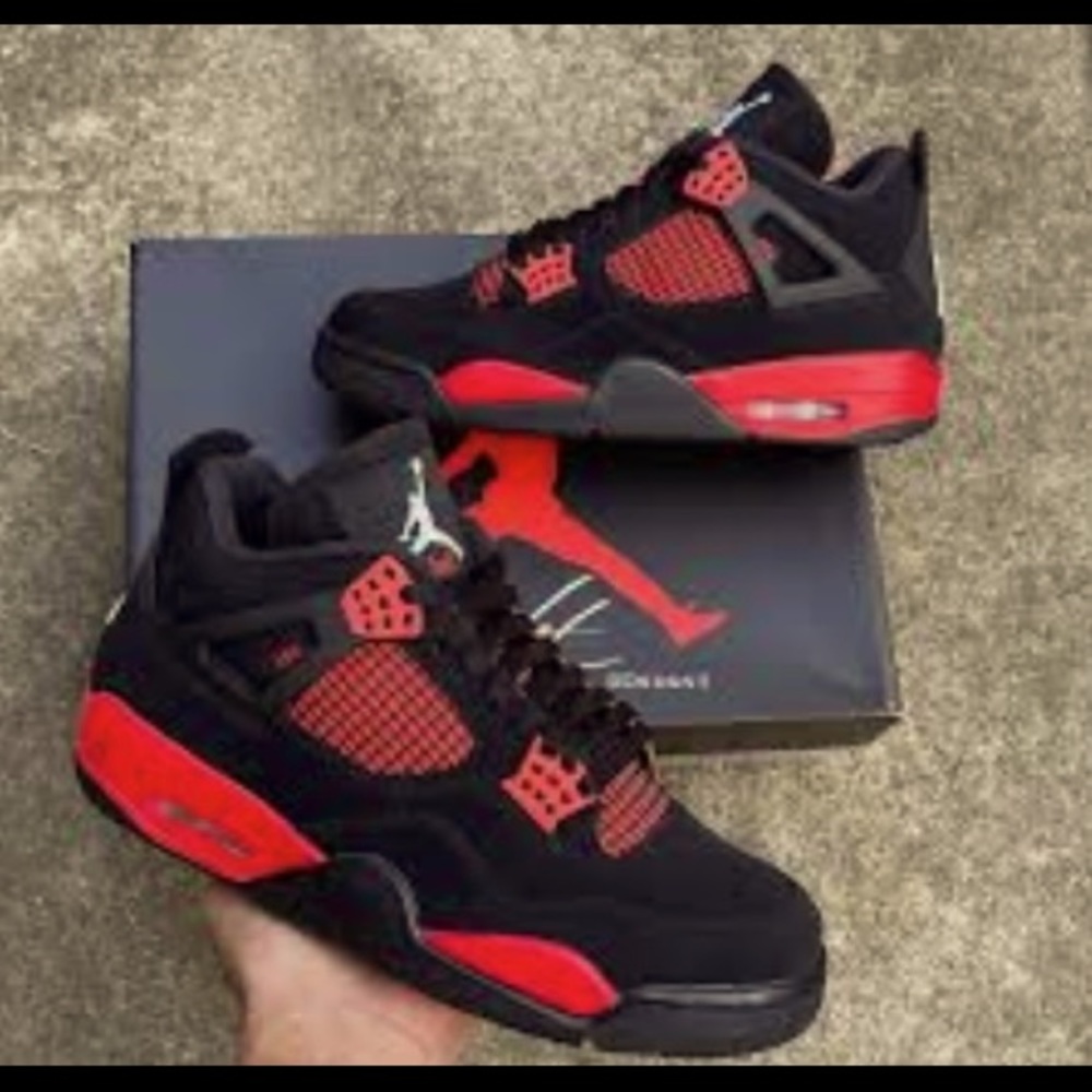 Red thunder 4s